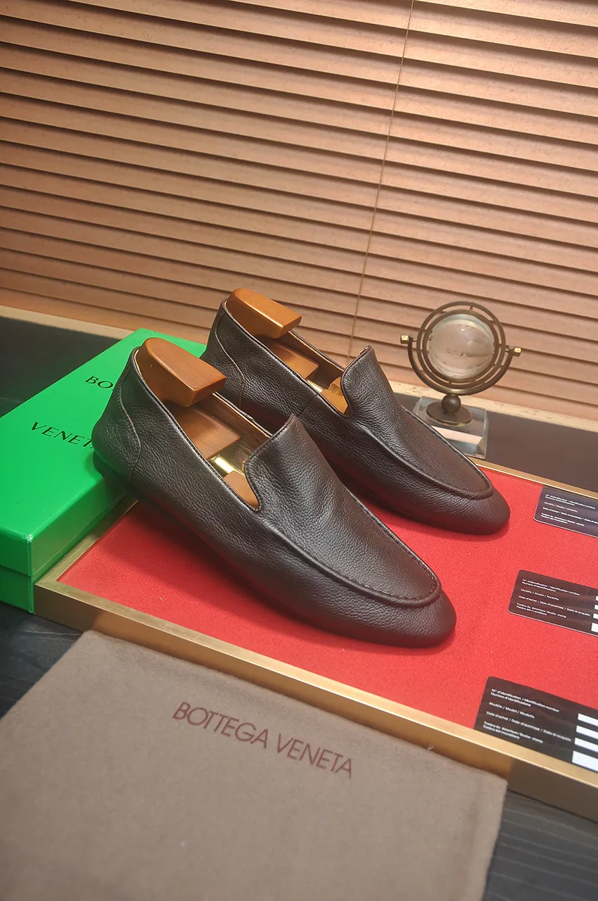 Men's shoes 💰460💶 [Botteg Venetta (BV)] (wallet shoes) exclusive new model official website new model The upper is made of high-quality top calfskin. Delicate feel and flowing luxurious texture. Tailored for refined men to create a noble aura. Delicate and regular Mark hand stitching. Smooth lines. Full sheepskin lining, comfortable to wash sweat. 38-44